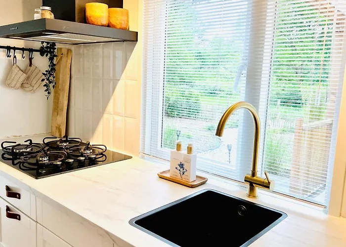 木屋 Trendy House Hattem Nr64 *