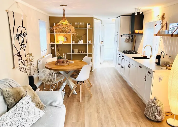 Trendy House Hattem Nr64 *